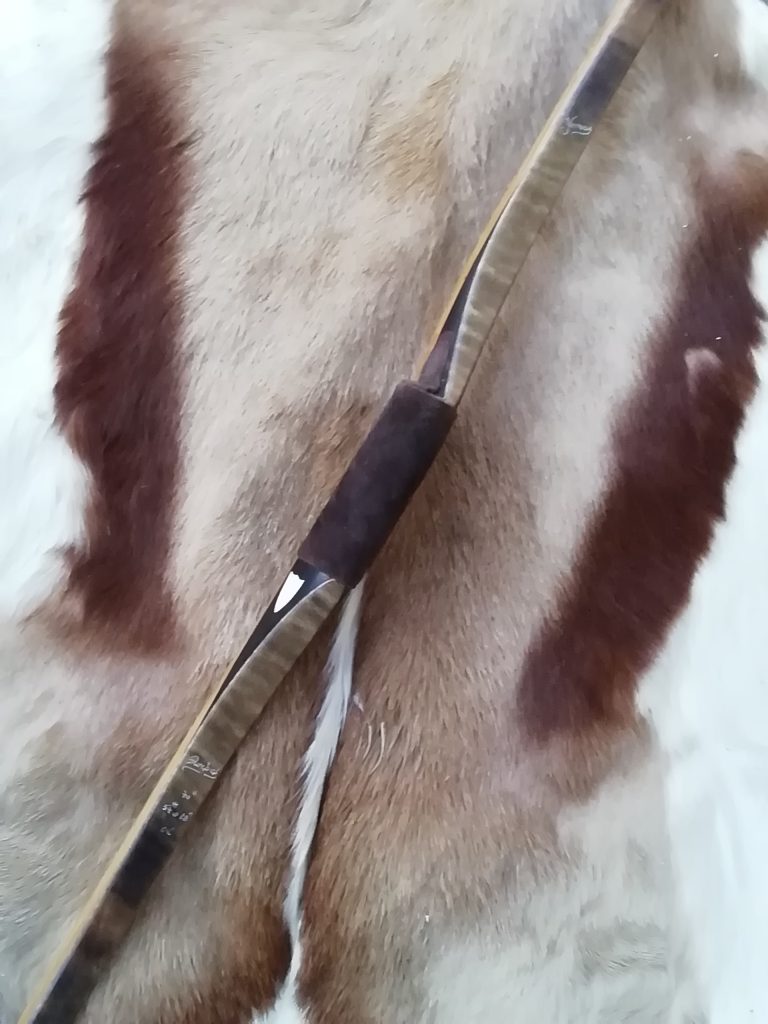 Poignée ébène / branches myrte